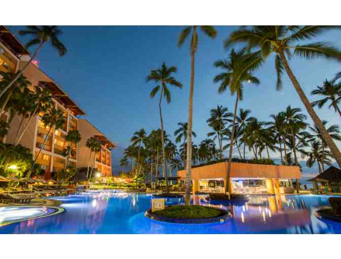 Los Cabos or Puerto Vallarta 5-Night Stay at Four-Star Beachfront Resort - Photo 3