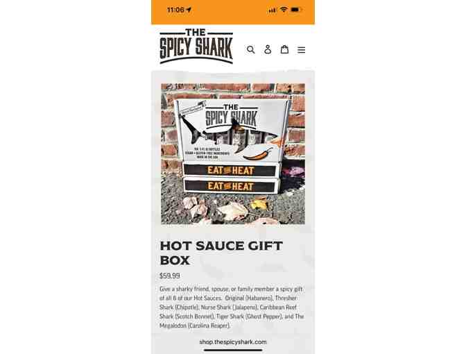 HOT SAUCE: 'Spicy Shark' - Gift Box (Contains 6 Sauces)