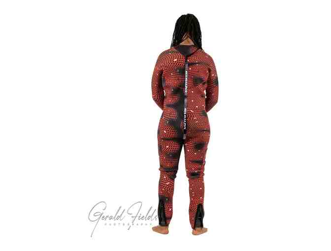 1 WETSUIT: Mens, 5mm (Winner picks Size) - FREE Shipping!