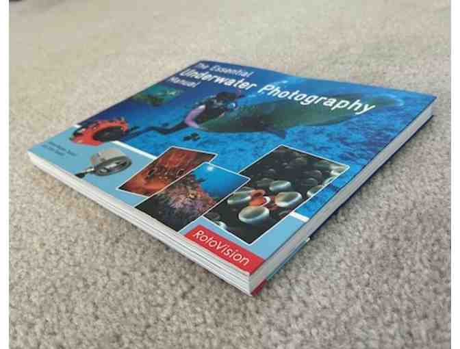PHOTOGRAPHY: Book (New) - 'Underwater Photography Manual'
