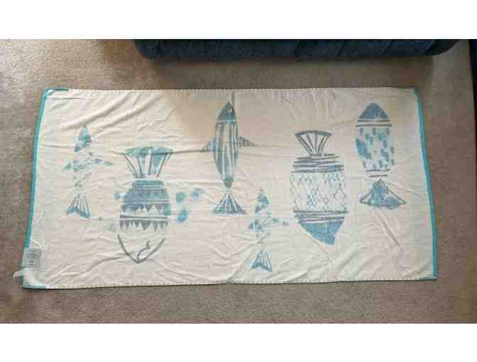 TOWEL: Fish BEACH (Oversized Blue/White, 72' x 36')