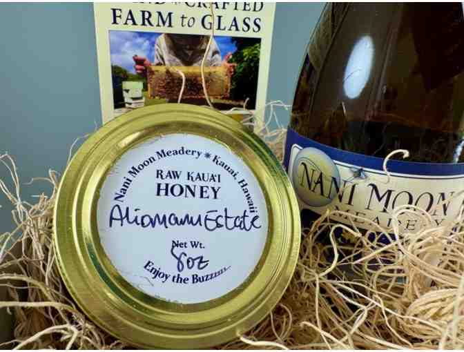 Nani Moon Meadery Gift Basket