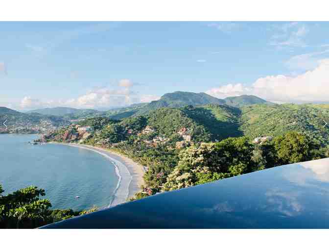 Casa Angelina Private Estate Rental - 7 nights for 12 guests in Zihuatanejo,Mexico