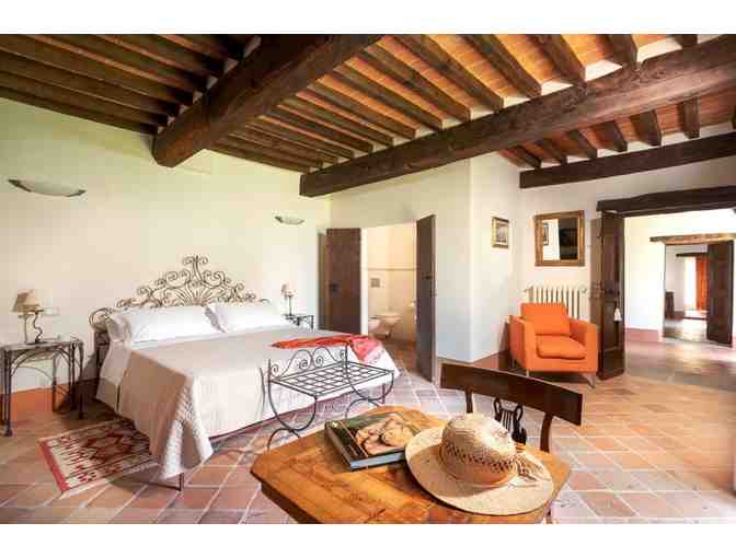 Amazing 5-Bedroom Villa in Tuscany!