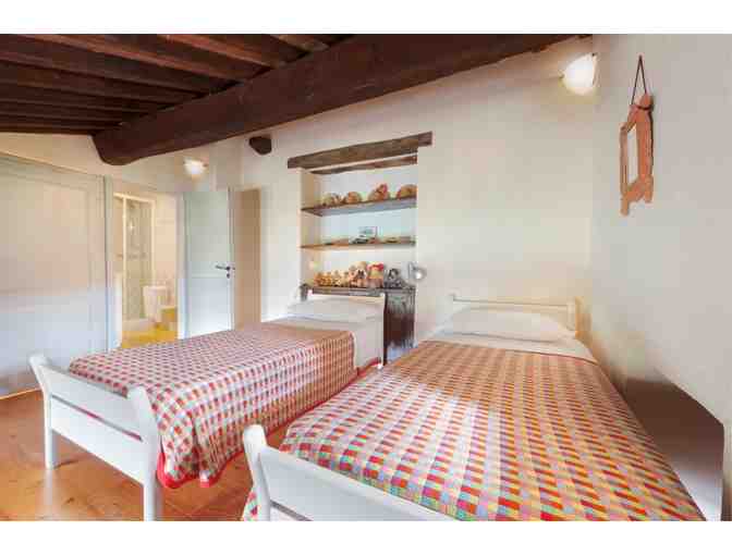 Amazing 5-Bedroom Villa in Tuscany!