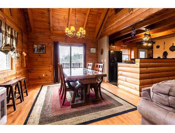 2 Nights in the Bison Overlook Lodge