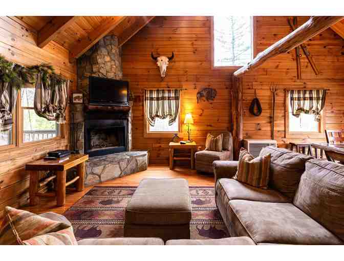 2 Nights in the Bison Overlook Lodge