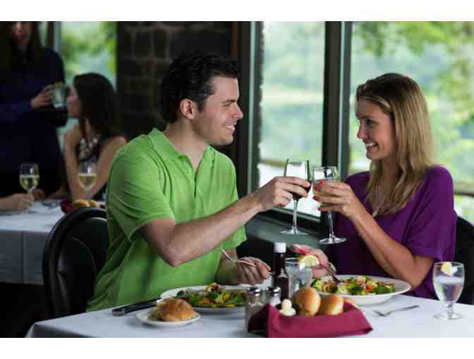 3-Night Romantic Getaway to the Poconos! Lakeville, PA