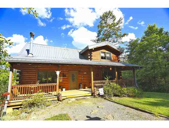 2 Nights in the Bison Overlook Lodge - Photo 1