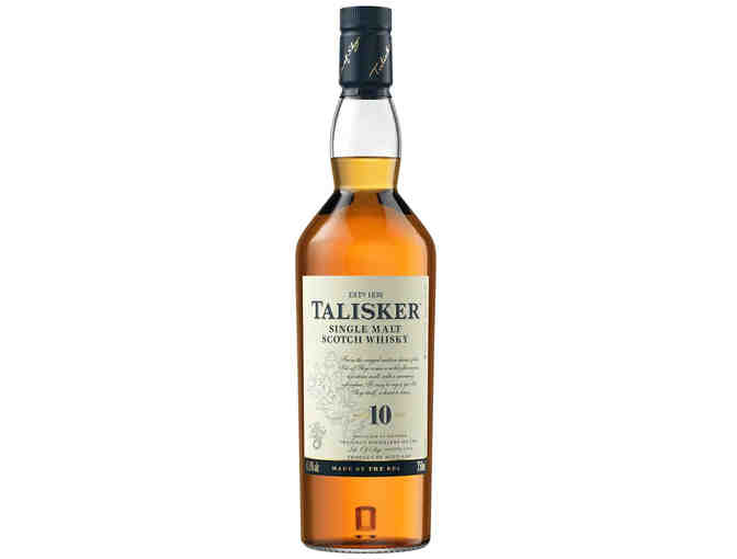 Exclusive Home Whisky Bar For The Connoisseur