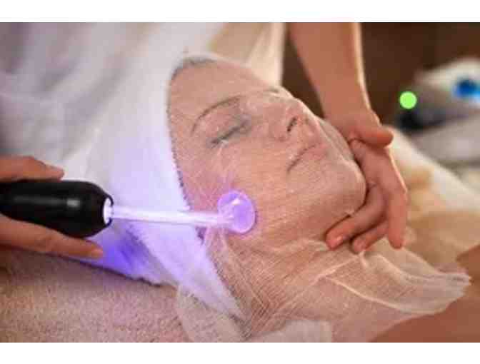 $100 Gift Card from Refine Skincare and Sugaring - Photo 2