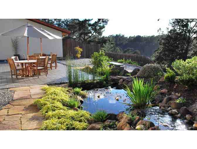 One Night Weekday Stay with Breakfast for 2 in Santa Cruz, CA
