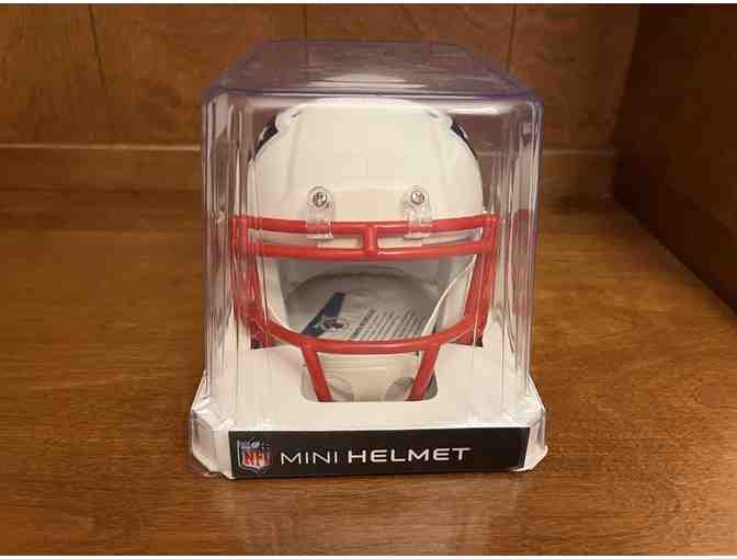 Damien Harris White Mini Helmet - Photo 1