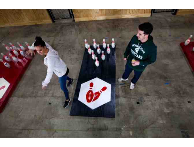 1st and Bowl - Football Bowling I