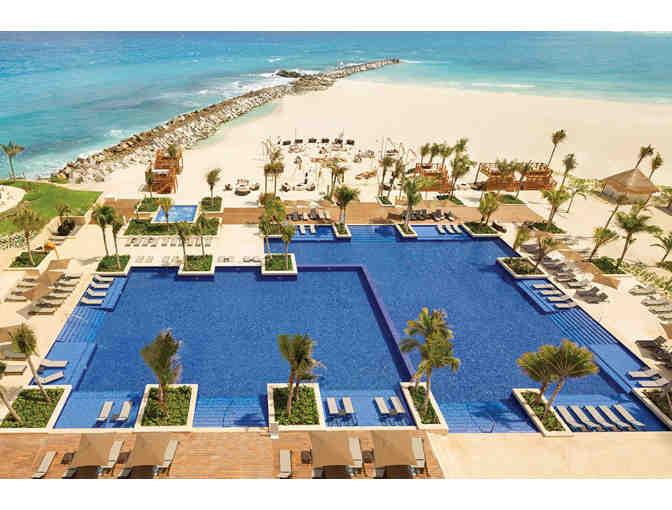 #All-Inclusive Family Fiesta (Cancun) -5 Days for two adults and two children at Hyatt - Photo 1