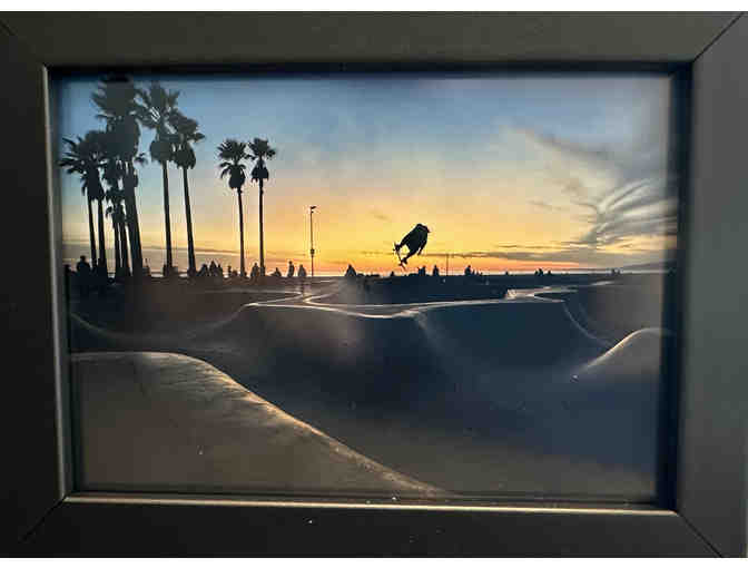 Framed print signed by Dawn Hoffman, "Flying Sunset", Venice Skatepark - Photo 1